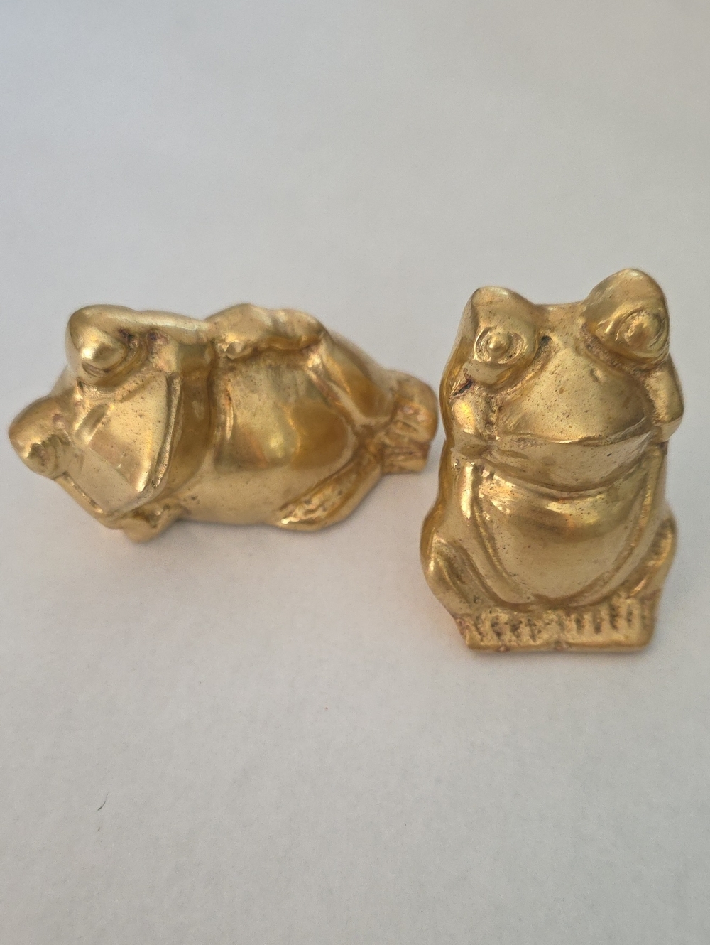 Vintage Solid Brass Frog Figurines Paperweights (2) - Mid-Century Brass Frog Set